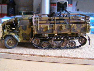 Opel Maultier Esci mit Flak 1/35